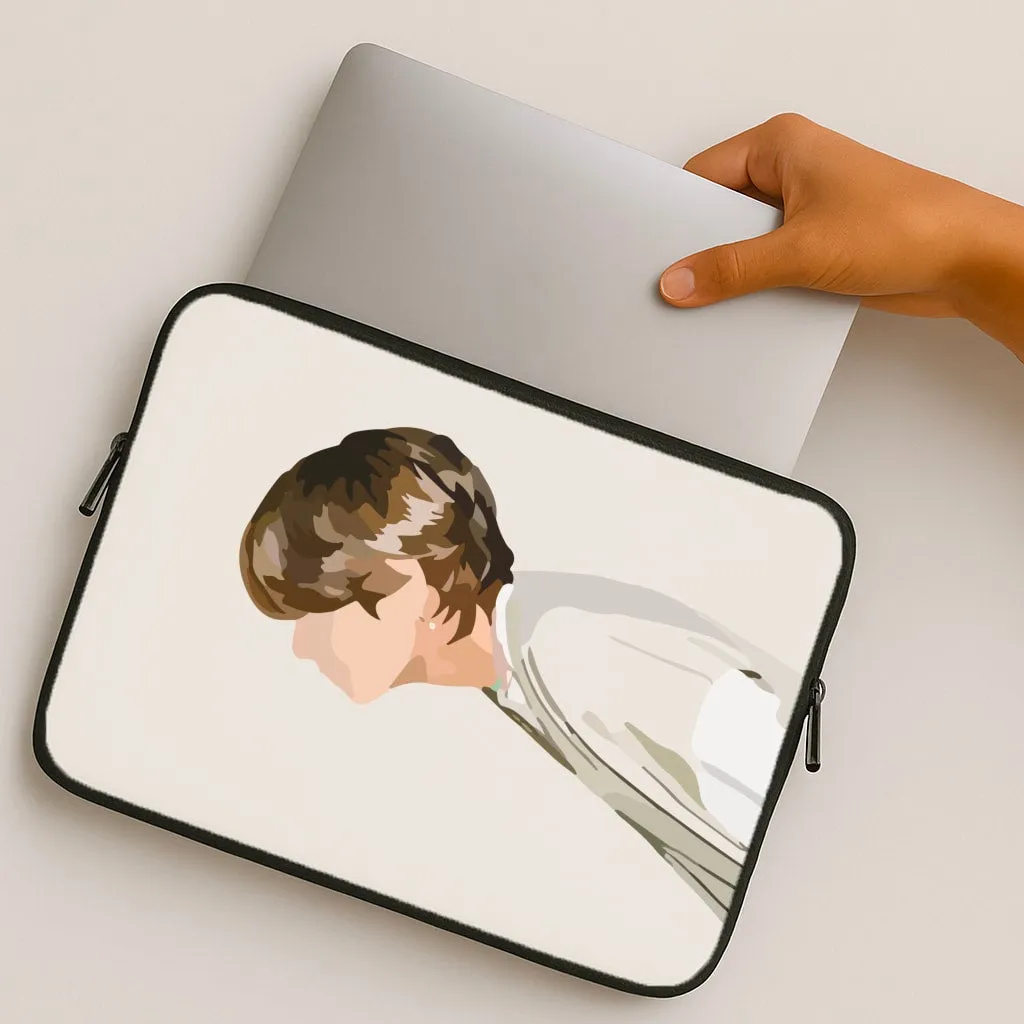 Anti glare Sleek Form Cast Member - K Pop Laptop Sleeve