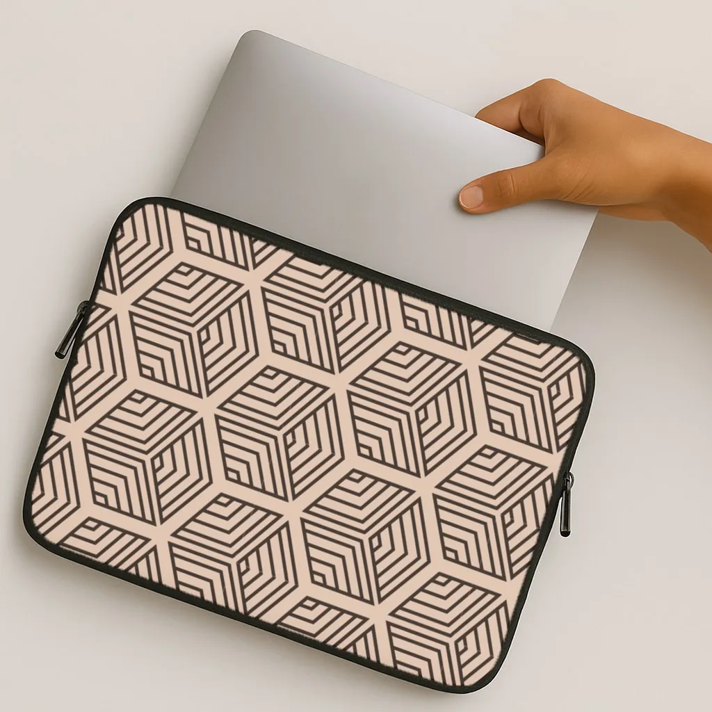 Illusion Pattern Laptop Sleeve Soft touch finish