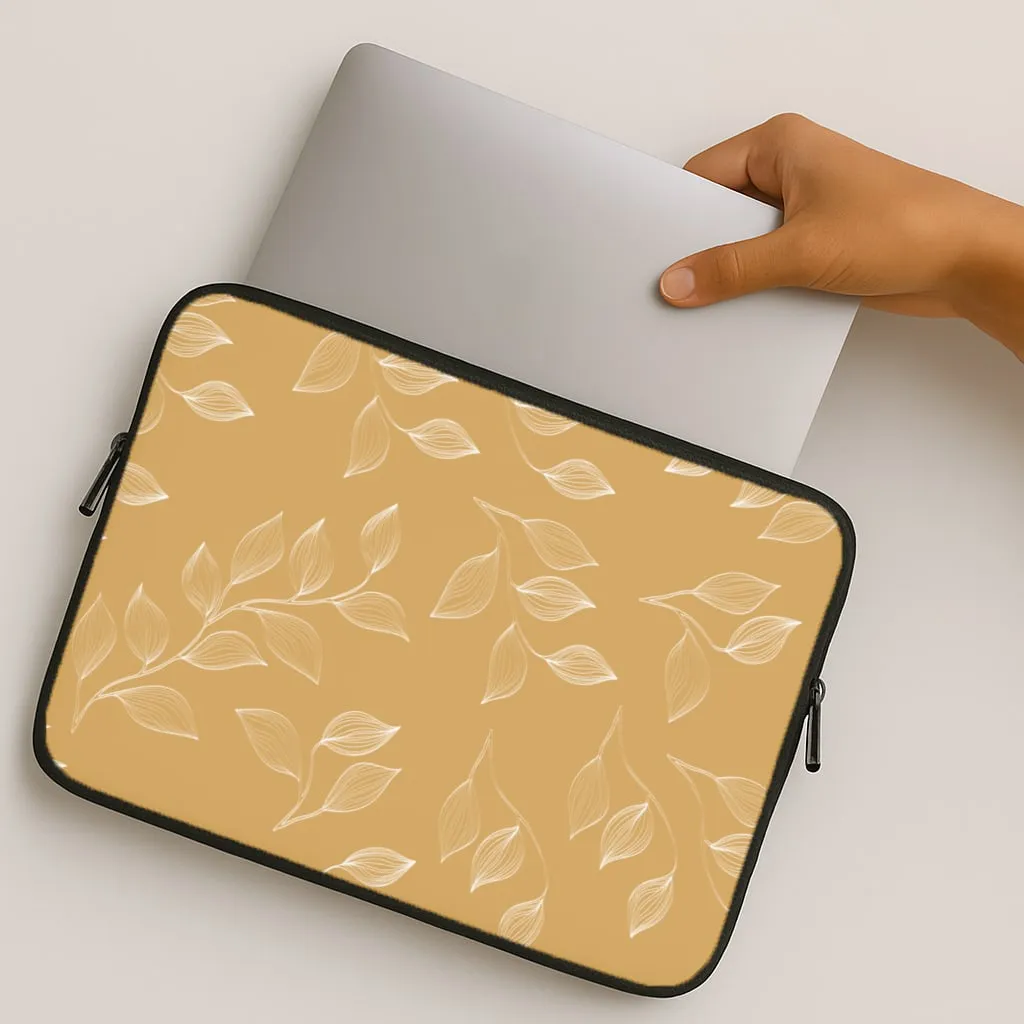 Smooth Pattern Finish Autumn Leaf Pattern Laptop Sleeve