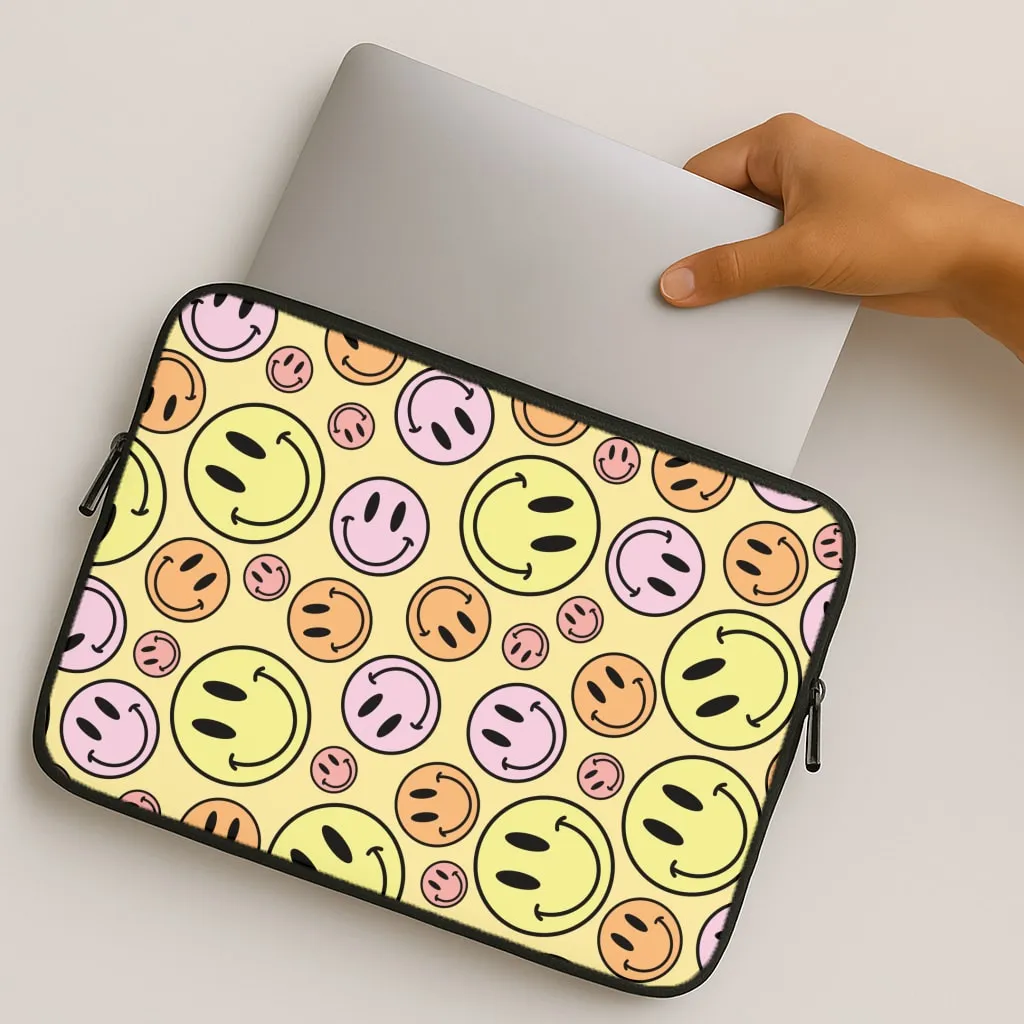 Polished Edge Creative Pattern Retro Smileys Pattern Laptop Sleeve