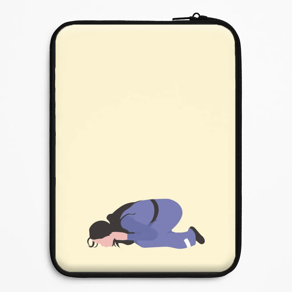 Trendy Finish Katy Kissing Ground Laptop Sleeve