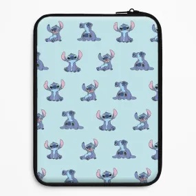 Matte Feel Texture Cute Blue Alien Pose Pattern Laptop Sleeve