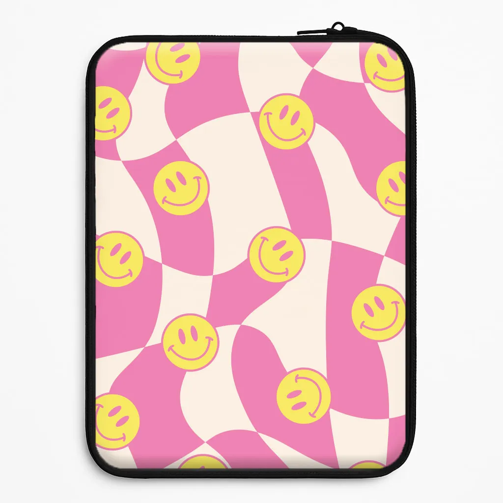 Smiley Checkboard - Trippy Patterns Laptop Sleeve Rugged Outline Simple Finish