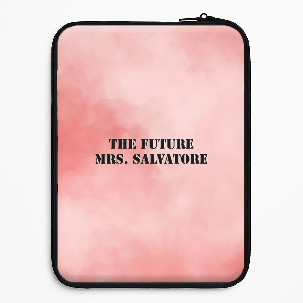 Flexible Grip Texture The Future Mrs Salvatore - VD Laptop Sleeve
