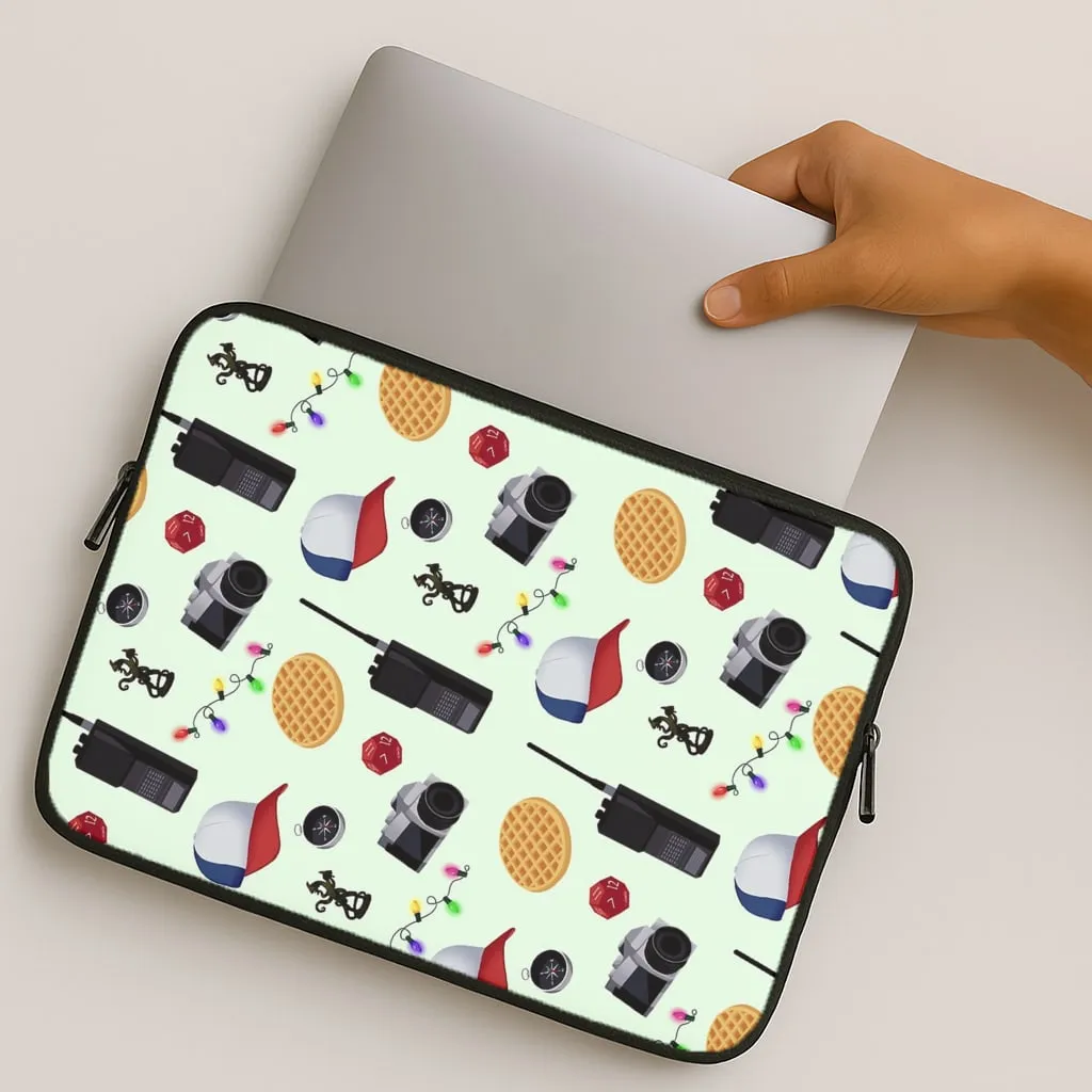 Classic Touch Rugged Feel Cartoon Stranger Object Laptop Sleeve