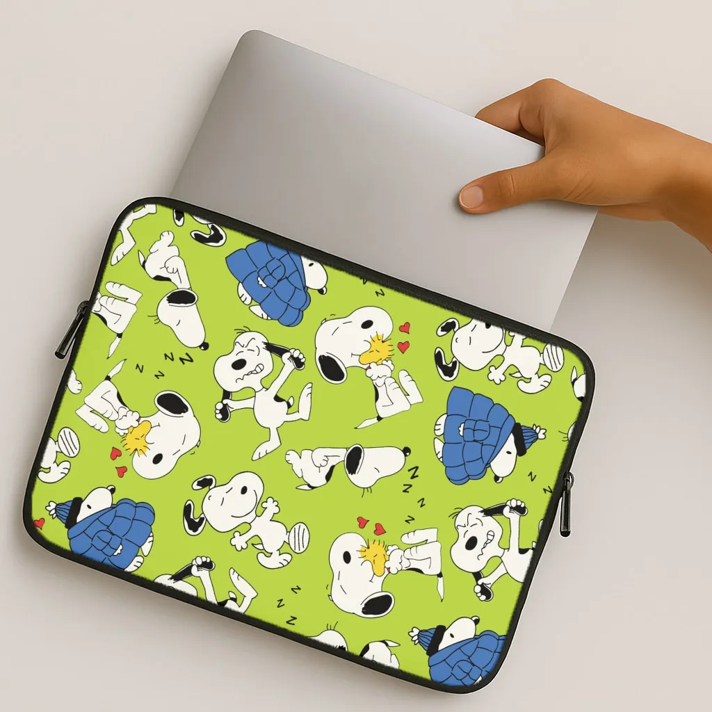 Lime Green Cartoon Beagle Pattern Laptop Sleeve Enhanced grip Comfort Edge Layer