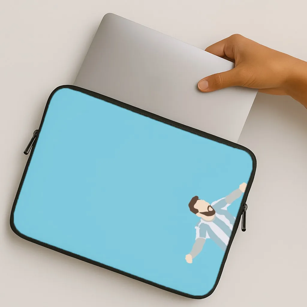Goal - Messi Laptop Sleeve Comfort Fit Hybrid Surface Layer