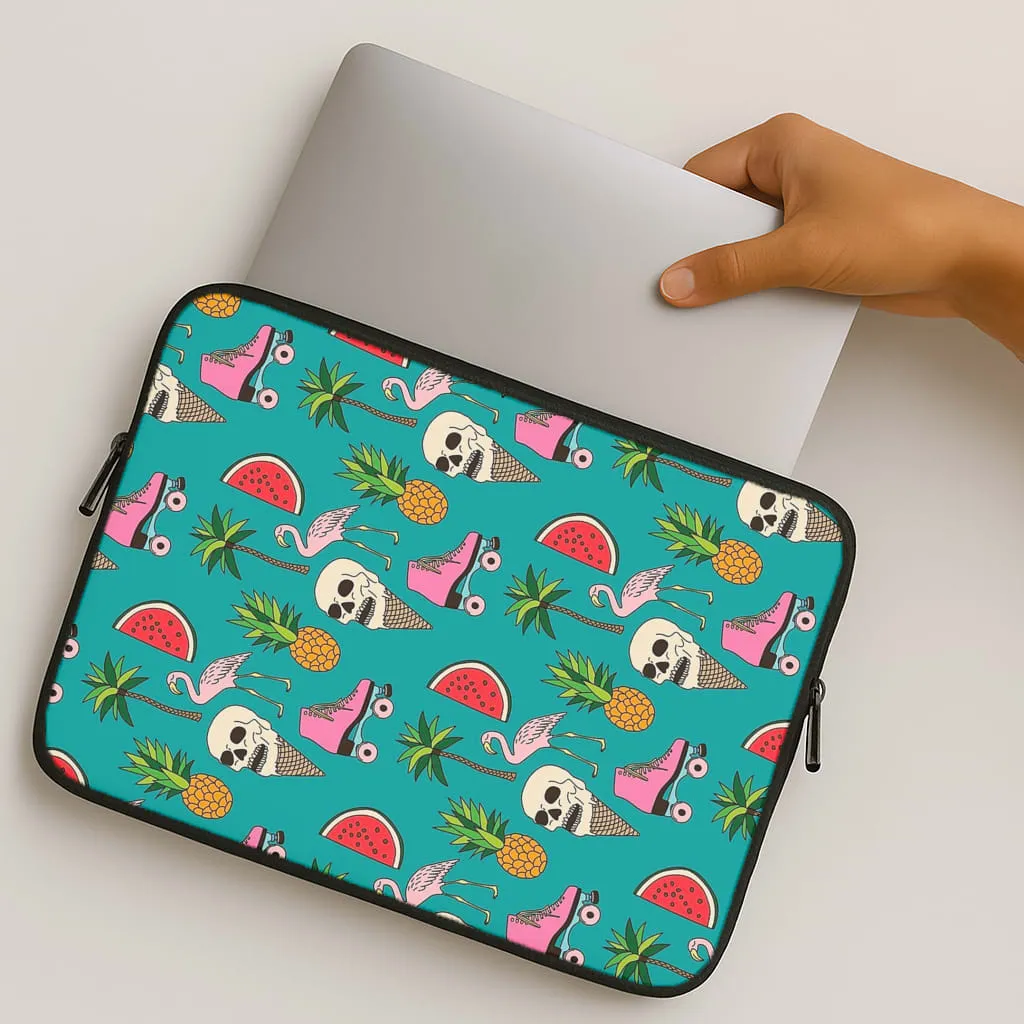 Scratchproof Surface Skull Creams - Summer Pattern Laptop Sleeve