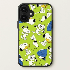 Everyday Look Stylish Layer Lime Green Cartoon Beagle Pattern Phone Case