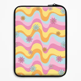 Water Resistant Summer Waves Retro Pattern Laptop Sleeve