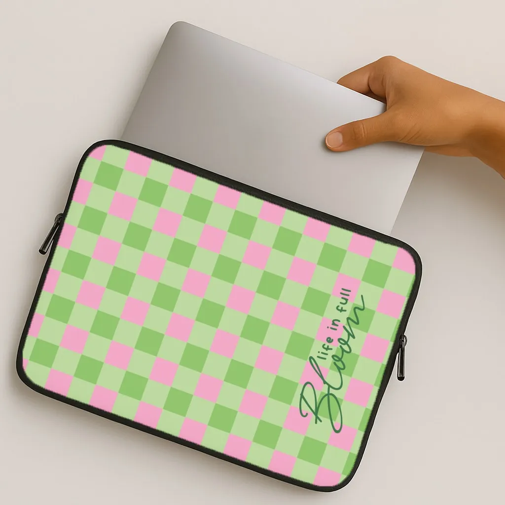 Life In Full Bloom Checkered Laptop Sleeve Light Edge