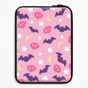 Skull, Bats And Stars Pattern Laptop Sleeve Refined Shield Comfort Detail