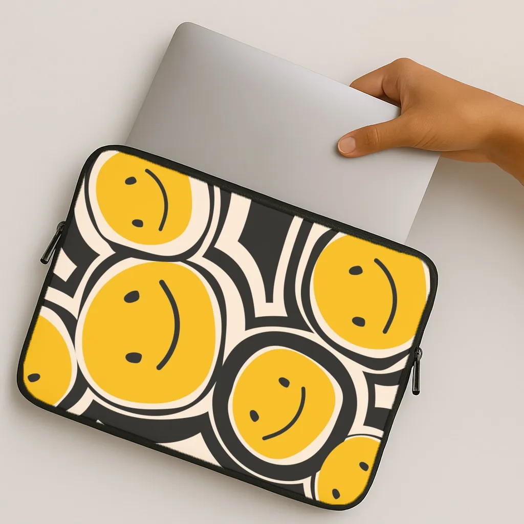 Smiley - Skate Aesthetic  Laptop Sleeve Refined Edge