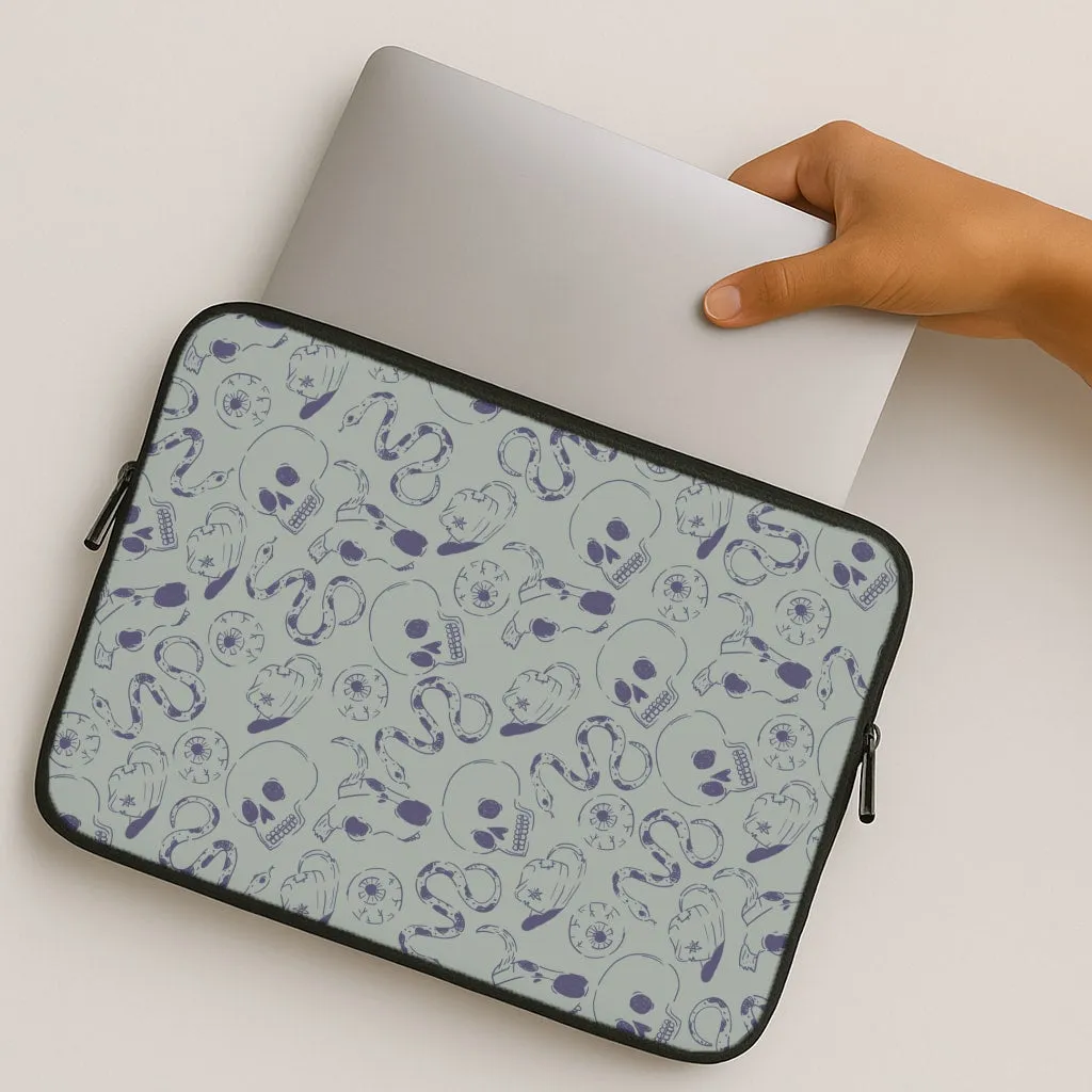 Blue Snakes And Skulls - Western  Laptop Sleeve Travel Essential