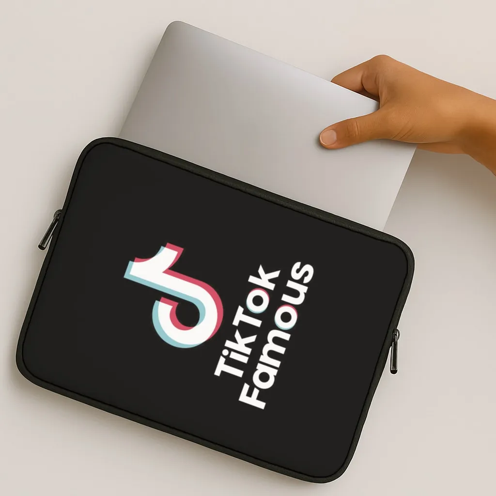 Simple Finish Chic Accessory TikTok Famous Laptop Sleeve