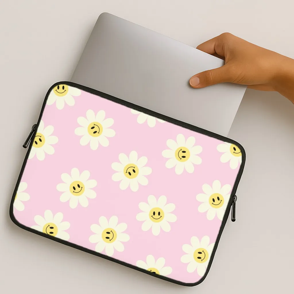 Durable Texture Finish Pastel Pink Smiley Daisies Pattern Laptop Sleeve