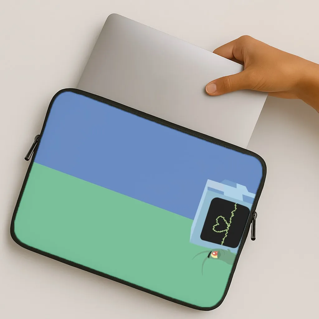Light Protection High gloss Plankton And Karen Laptop Sleeve