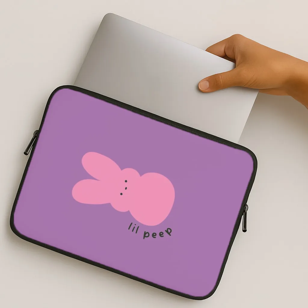 Minimal Cover Enhanced grip Peep Bunny - Peep Laptop Sleeve