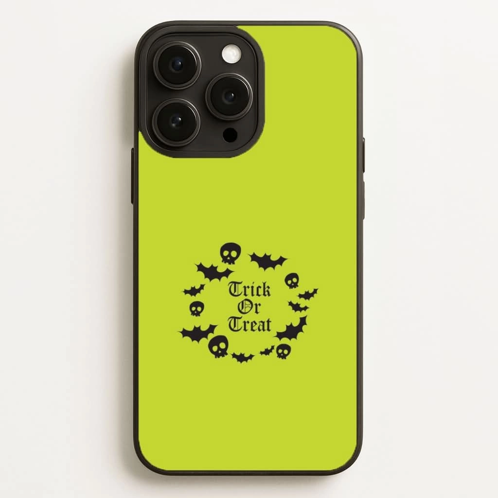 Matte Texture Layer Grip Control Trick Or Treat Wreath Phone Case