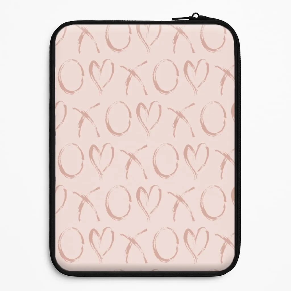 Comfort Fit Edge Valentine's Day Pattern Laptop Sleeve
